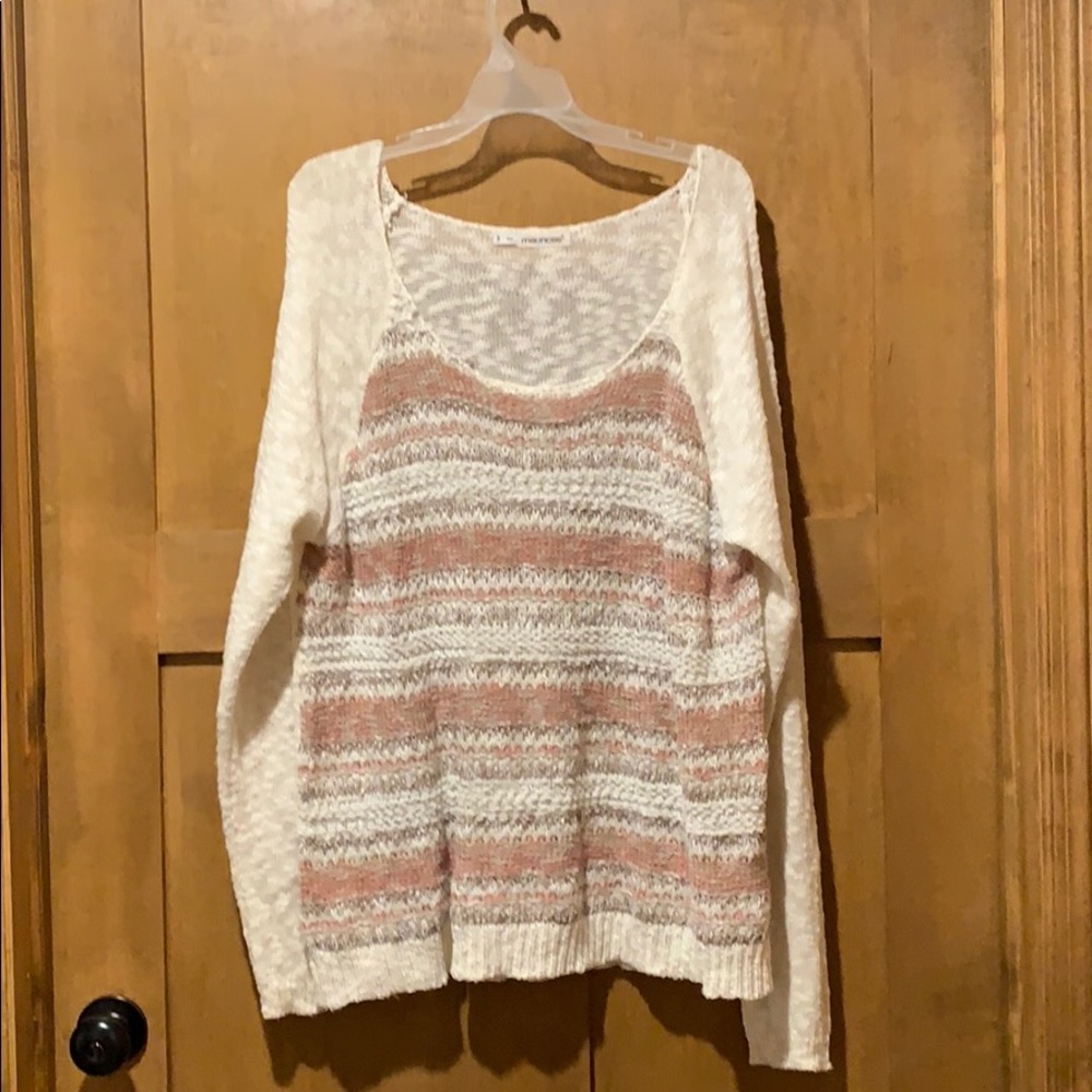 COPY - Maurice’s sweater